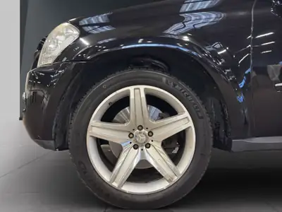 Mercedes-Benz GL 500 4Matic — SUV 7 places, 388 ch et prestige allemand — Miniature 18