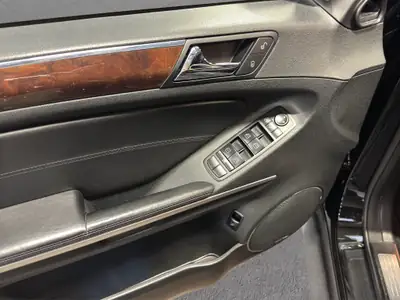 Mercedes-Benz GL 500 4Matic — SUV 7 places, 388 ch et prestige allemand — Miniature 19