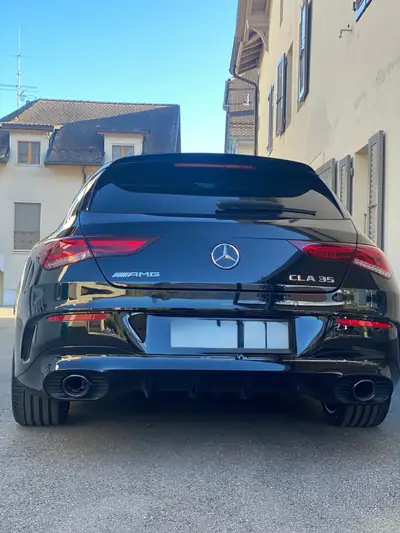 Mercedes-Benz CLA 35 AMG Shooting Brake — Polyvalence sportive 4Matic, 99 500 km — Innenraum