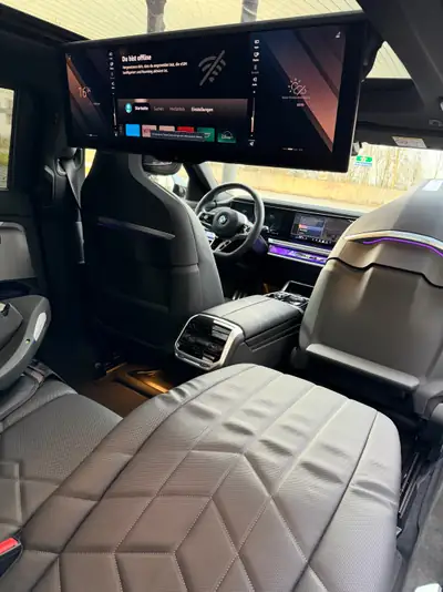 BMW 740d xDrive 48V M Sport Pro — Diesel hybride 286 ch, full équipement, très peu roulé — Thumbnail 13
