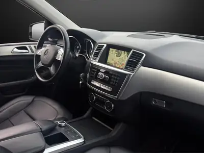 Mercedes-Benz ML 500 Executive AMG — SUV premium 408 ch, frais révision à jour — Miniature 10
