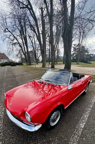 Fiat 124 Spider AS 1969 — Cabriolet rétro culte, 45'000 km seulement — Miniature 7