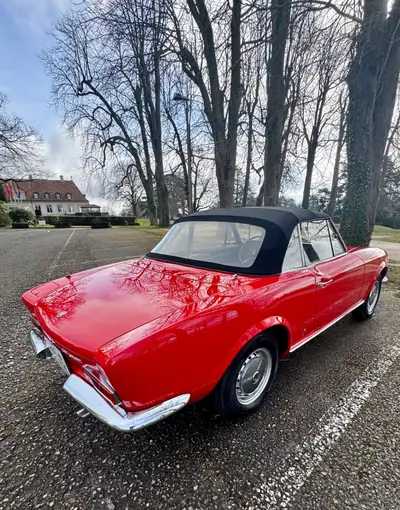 Fiat 124 Spider AS 1969 — Cabriolet rétro culte, 45'000 km seulement — Miniature 11