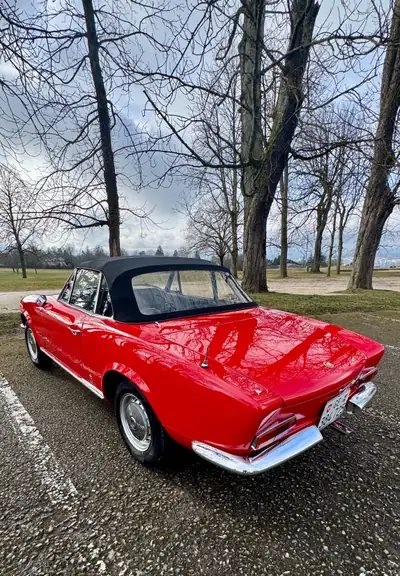 Fiat 124 Spider AS 1969 — Cabriolet rétro culte, 45'000 km seulement — Miniature 10