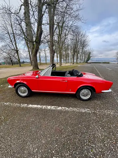 Fiat 124 Spider AS 1969 — Cabriolet rétro culte, 45'000 km seulement — Miniature 12
