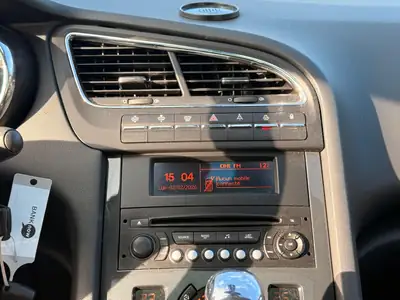 Peugeot 5008 1.6 16V Turbo — 7 places, boîte automatique, sans sinistre — Thumbnail 25