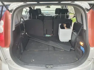 Mazda 5 2.0 16V Exclusive — Monospace 7 places fiable, sans sinistre — tableau de bord