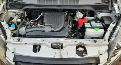 Suzuki Splash 1.2i 16V GL — Citadine compacte, économique et fiable — dettaglio