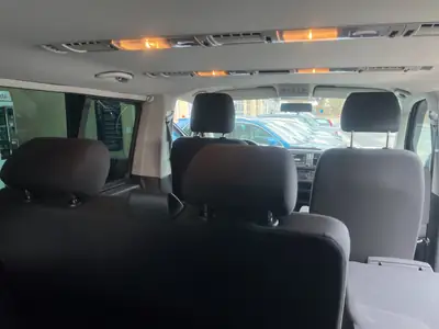 VW T6 Caravelle 2.0 TSI Comfortline 4Motion — Monospace 7 places, roulage bas, entretien complet — Miniature 12