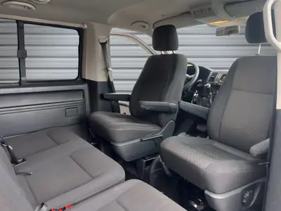VW T6 Caravelle 2.0 TSI Comfortline 4Motion — Monospace 7 places, roulage bas, entretien complet — Miniature 15