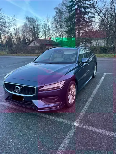 Volvo V60 D4 Momentum — Break diesel automatique, révision Volvo incluse — Miniature 7
