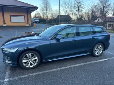 Volvo V60 D4 Momentum — Break diesel automatique, révision Volvo incluse — Miniature 8