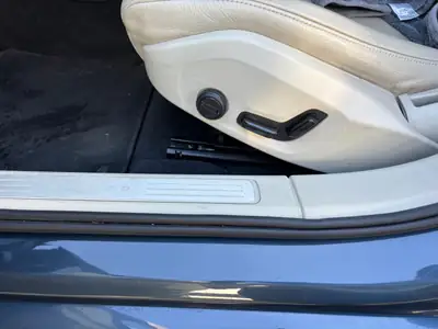 Volvo V60 D4 Momentum — Break diesel automatique, révision Volvo incluse — Miniature 11