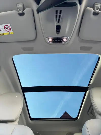Volvo V60 D4 Momentum — Break diesel automatique, révision Volvo incluse — Miniature 16