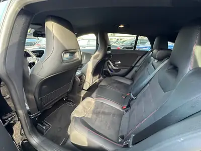 Mercedes-Benz CLA 200 Shooting Brake AMG Line — Élégance et polyvalence, 132'000 km — Thumbnail 10