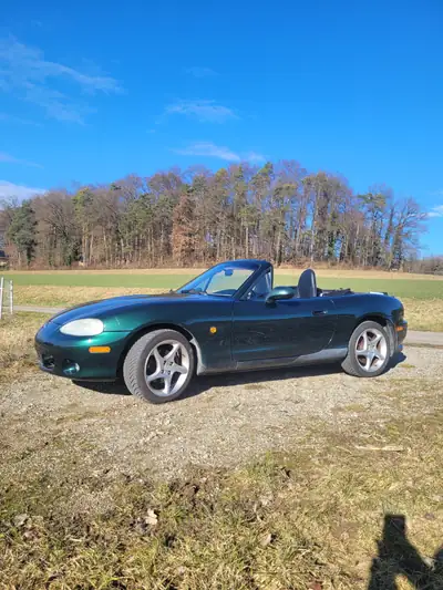 Mazda MX-5 1.8i-16 GT — Cabriolet sportif iconique, édition 10e anniversaire — interni