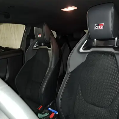 Toyota GR Yaris 1.6 GR Sport — 280 ch, sportivité brute et garantie décennale — Miniature 12