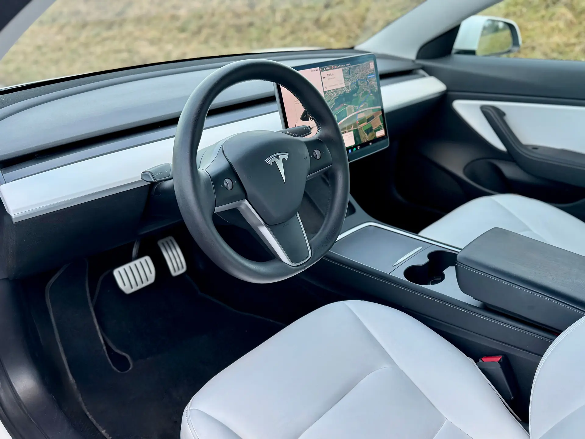 Tesla Model 3 2021 occasion Wädenswil — 4