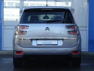Citroën C4 Spacetourer 2.0 BlueHDi Shine — Monospace spacieux, diesel économique — detail