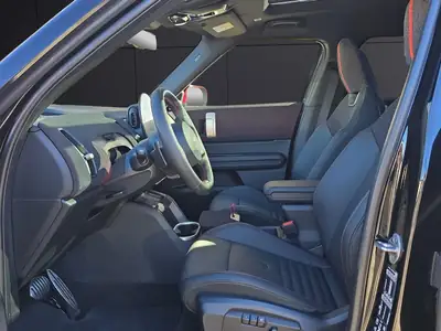 MINI Countryman John Cooper Works ALL4 — Performance sportive et polyvalence SUV — Heckansicht