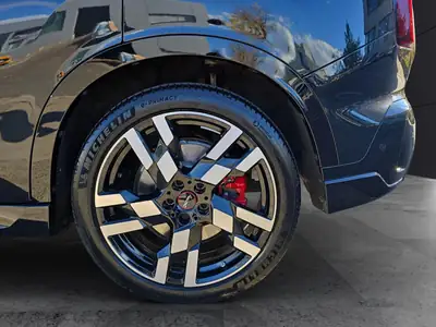 MINI Countryman John Cooper Works ALL4 — Performance sportive et polyvalence SUV — Armaturenbrett