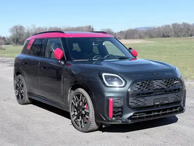 MINI Countryman John Cooper Works ALL4 — Performance sportive et polyvalence SUV — Miniatur 14