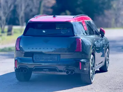 MINI Countryman John Cooper Works ALL4 — Performance sportive et polyvalence SUV — Miniatur 20