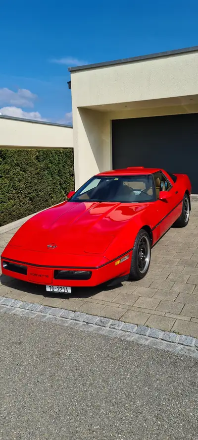 Chevrolet Corvette Targa Veteran 1991 — Légende américaine décapotable, 79'000 km — Außenansicht