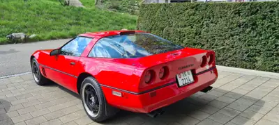 Chevrolet Corvette Targa Veteran 1991 — Légende américaine décapotable, 79'000 km — Heckansicht