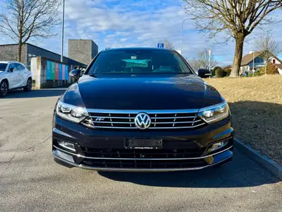 VW Passat Variant 2.0 TSI 280 ch — Break intégral 4Motion, entretien premium — fianco