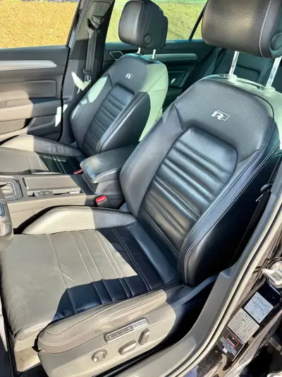 VW Passat Variant 2.0 TSI 280 ch — Break intégral 4Motion, entretien premium — Miniatura 12