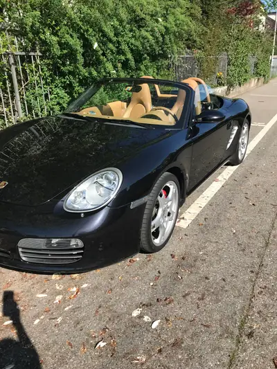 Porsche 718 Boxster S — Cabriolet sportif 295 ch, Manuel, Historique sans accident — vue extérieure
