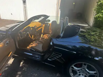Porsche 718 Boxster S — Cabriolet sportif 295 ch, Manuel, Historique sans accident — arrière