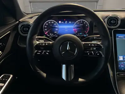 Mercedes-Benz C 300 4Matic AMG Line — Berline sportive, faible kilométrage, origine suisse — Miniatura 13