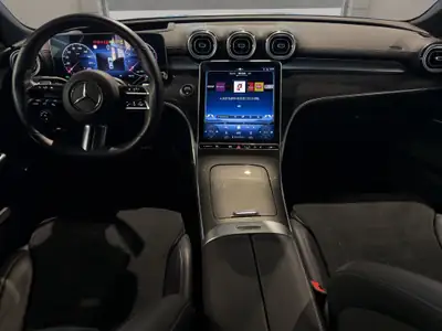 Mercedes-Benz C 300 4Matic AMG Line — Berline sportive, faible kilométrage, origine suisse — Miniatura 15