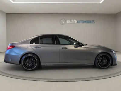 Mercedes-Benz C 300 4Matic AMG Line — Berline sportive, faible kilométrage, origine suisse — Miniatura 23