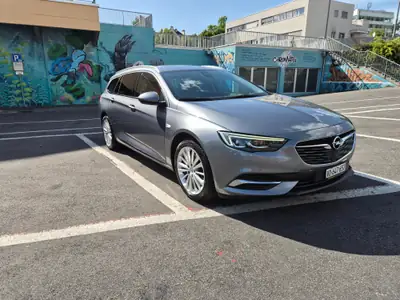 Opel Insignia Sports Tourer 2.0 BiTDI 210 ch — Break 4WD premium, 66'000 km, expertise complète — vista esterna