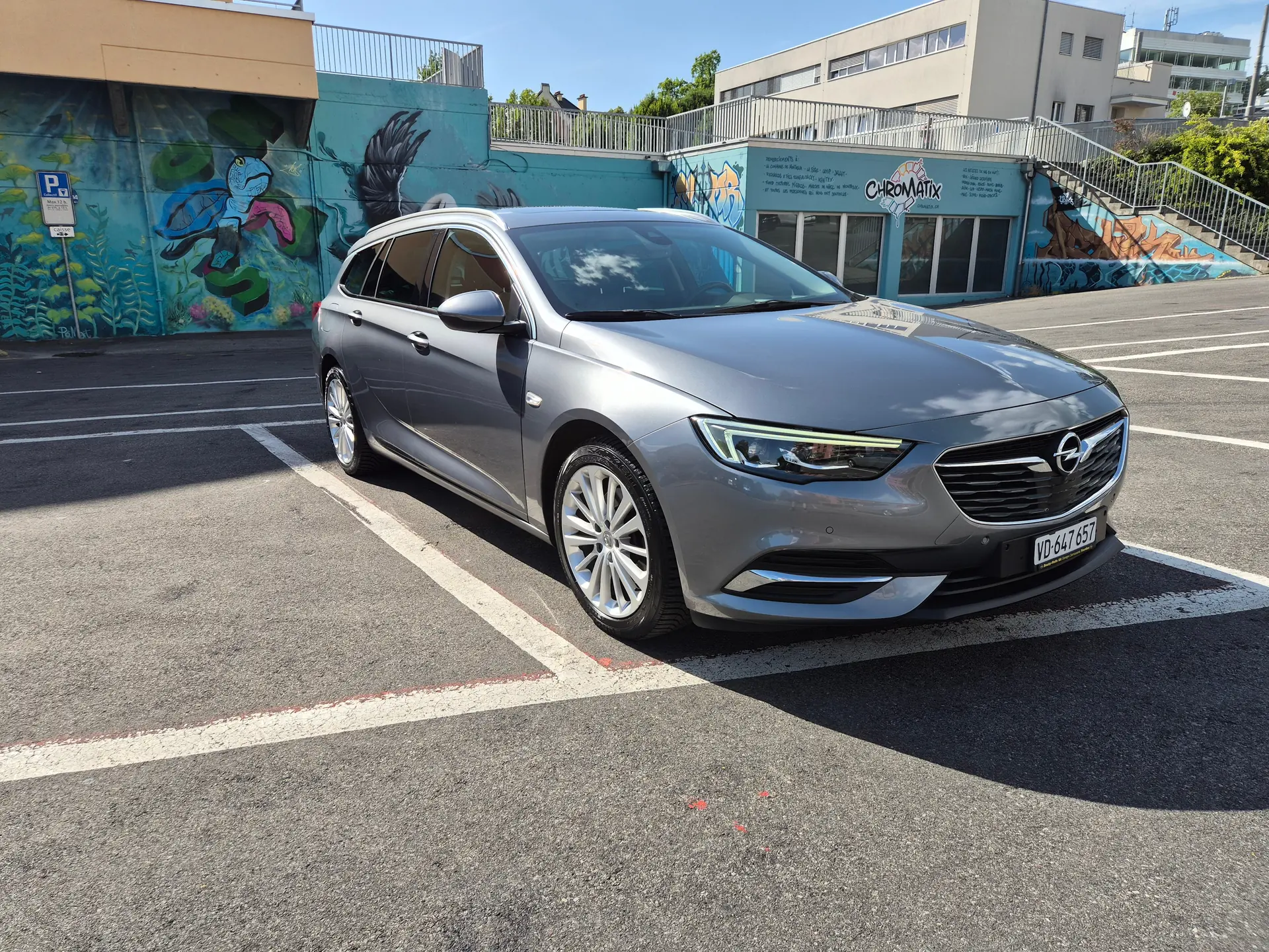 Opel Insignia Sports Tourer 2.0 BiTDI 210 ch — Break 4WD premium, 66'000 km, expertise complète