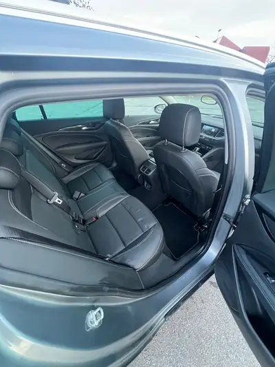 Opel Insignia Sports Tourer 2.0 BiTDI 210 ch — Break 4WD premium, 66'000 km, expertise complète — dettaglio