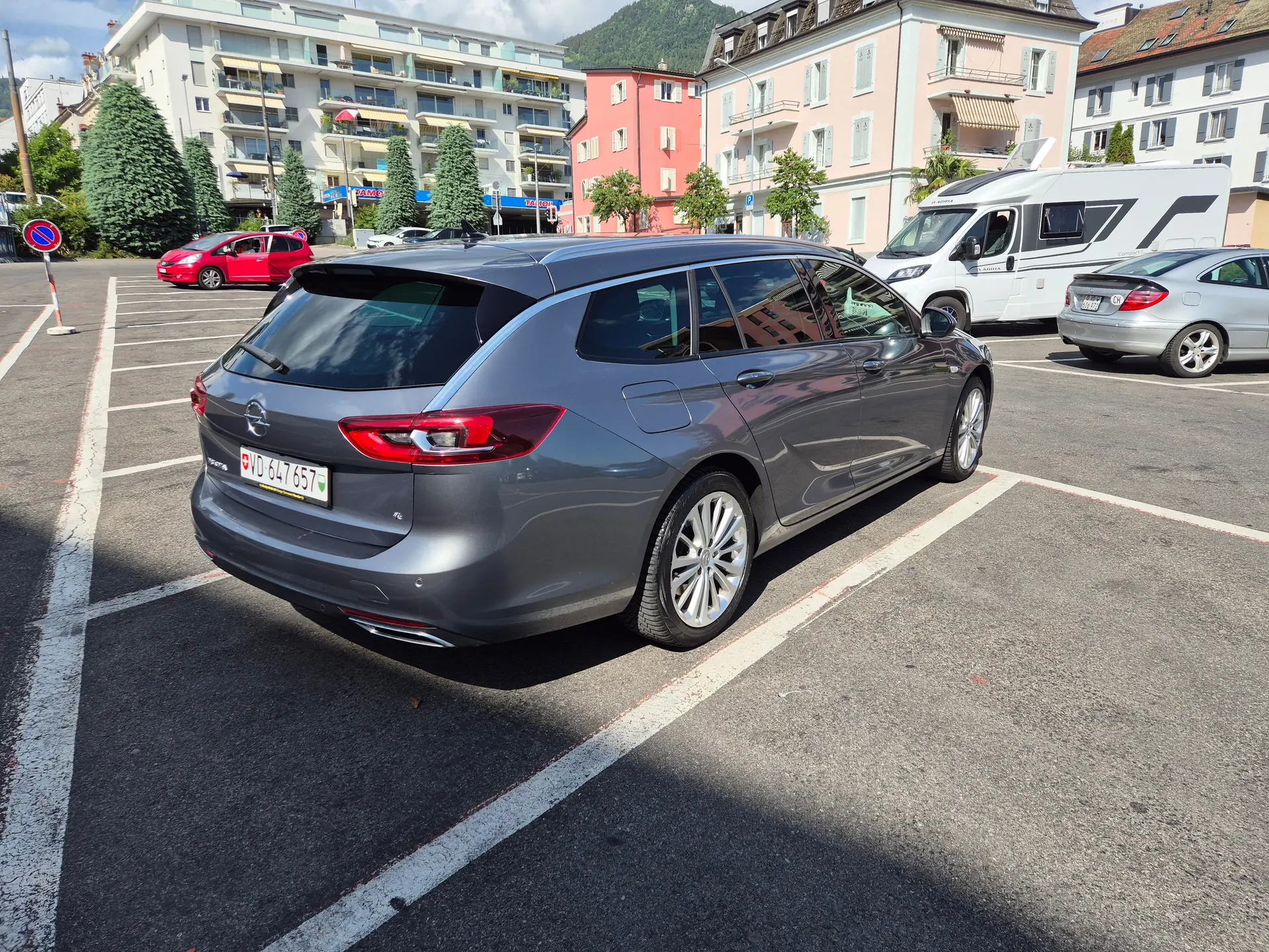 Opel Insignia 2019 occasion Clarens/VD — 4