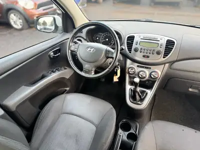 Hyundai i10 1.2 Style — Citadine économique, sans accident, état irréprochable — Miniature 9