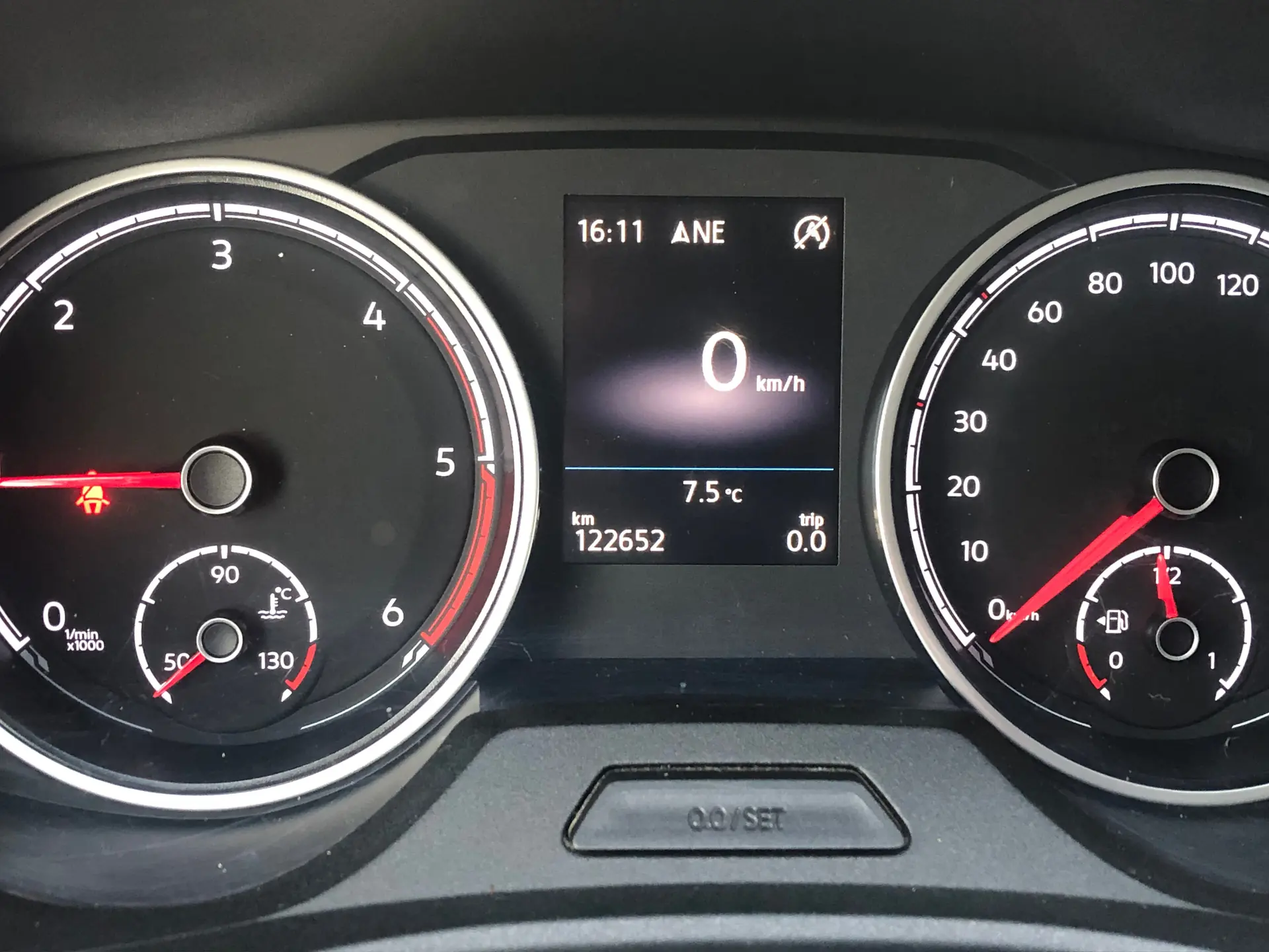 VW T6.1 2.0 TDI Entry — Utilitaire robuste, sans accident, kilométrage modéré — vista esterna