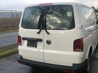 VW T6.1 2.0 TDI Entry — Utilitaire robuste, sans accident, kilométrage modéré — interni