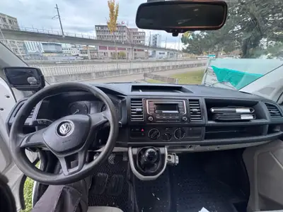 VW T6 2.0 TDI 4Motion — Utilitaire robuste, traction intégrale et 145'000 km — Innenraum