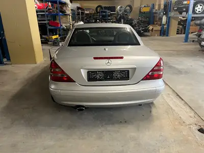 Mercedes-Benz SLK 320 — Cabriolet élégant, moteur V6 performant, bon état général — interni