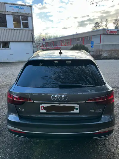 Audi A4 Avant 45 TFSI Advanced — Break premium 2022, hybride mild et quattro intégral — dettaglio