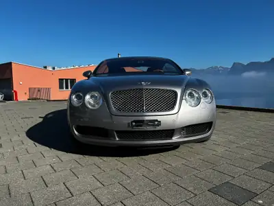 Bentley Continental GT 6.0 — Coupé de prestige avec moteur 12-cylindres mythique — side view