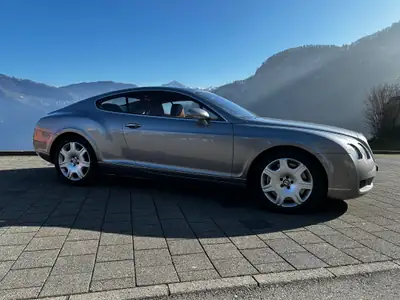 Bentley Continental GT 6.0 — Coupé de prestige avec moteur 12-cylindres mythique — Thumbnail 8