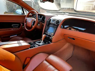 Bentley Continental GT 6.0 — Coupé de prestige avec moteur 12-cylindres mythique — Thumbnail 12