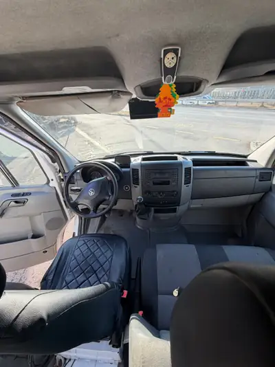 VW Crafter 35 2.0 TDI CR — Utilitaire fiable 136 ch, sans sinistre — dashboard
